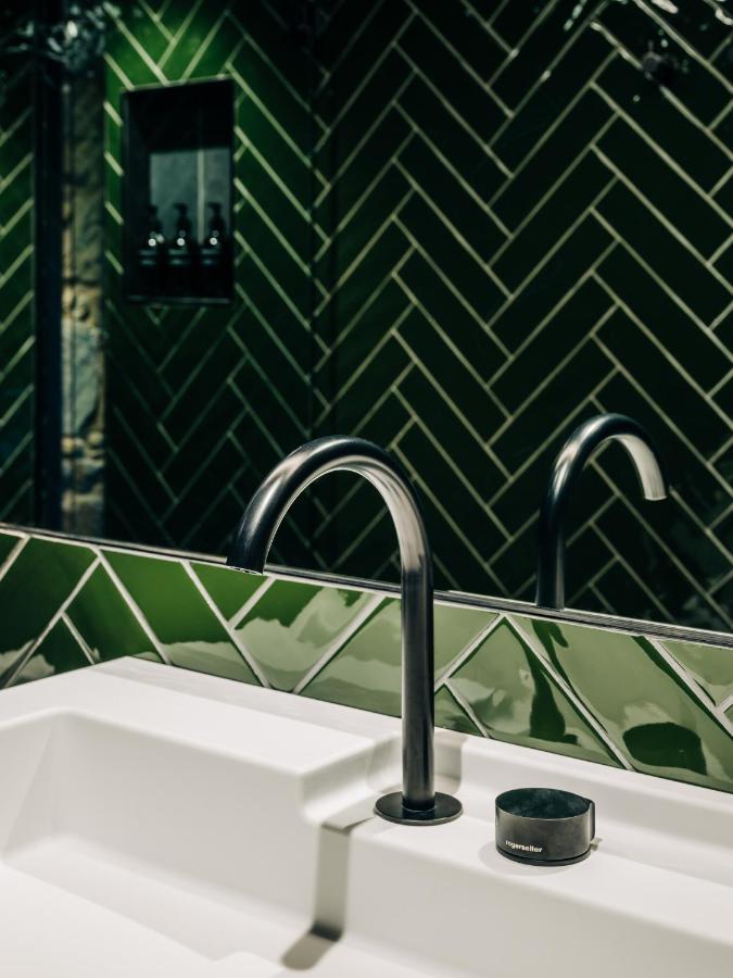 Moss Hotel Хоубарт Екстериор снимка