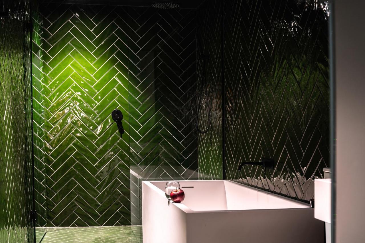 Moss Hotel Хоубарт Екстериор снимка